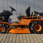 Husqvarna fűnyíró traktor